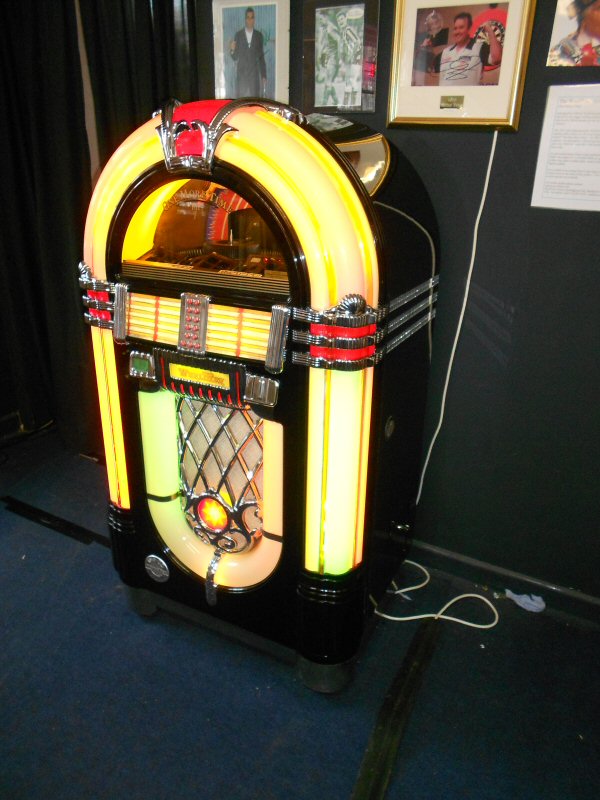 Wurlitzer One More Time jukebox