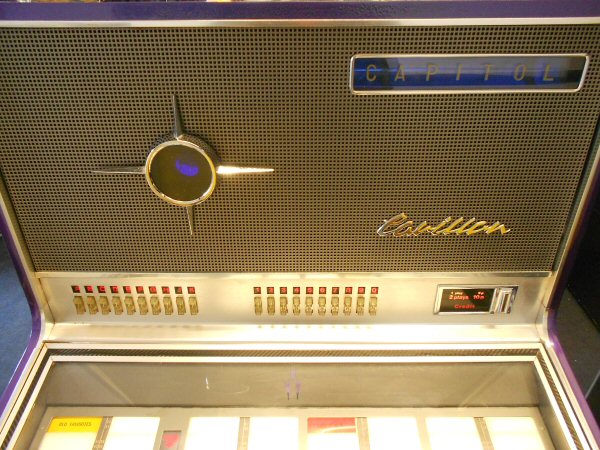 Wurlitzer Carillon jukebox.