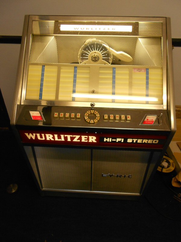 Wurlitzer Lyric jukebox