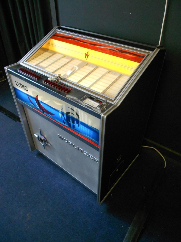 Wurlitzer Lyric F jukebox.